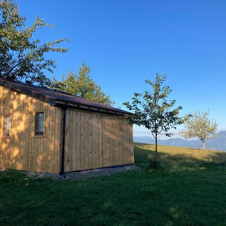 Tiny House *
